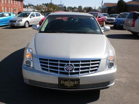 Cadillac DTS 2008 photo 2