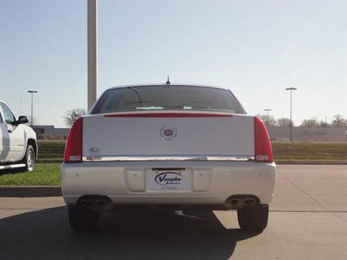 Cadillac DTS 2008 photo 5