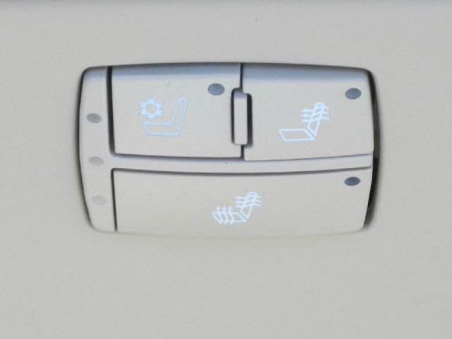 Cadillac DTS 2008 photo 7