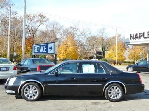 Cadillac DTS 2008 photo 1