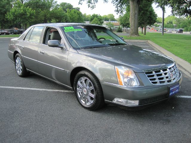 Cadillac DTS 2008 photo 4