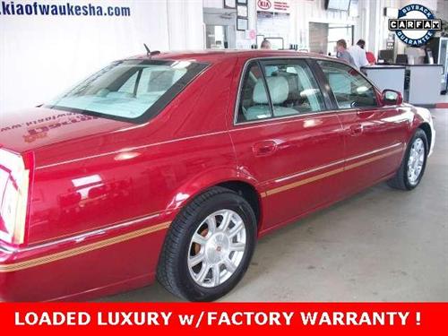 Cadillac DTS 2008 photo 2