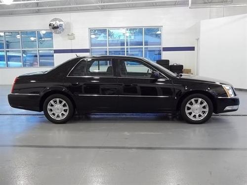 Cadillac DTS 2008 photo 3