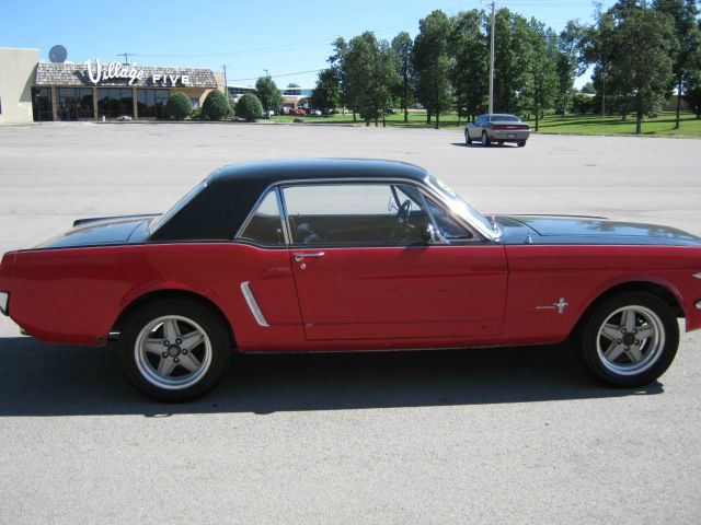 Cadillac DTS 2008 photo 3