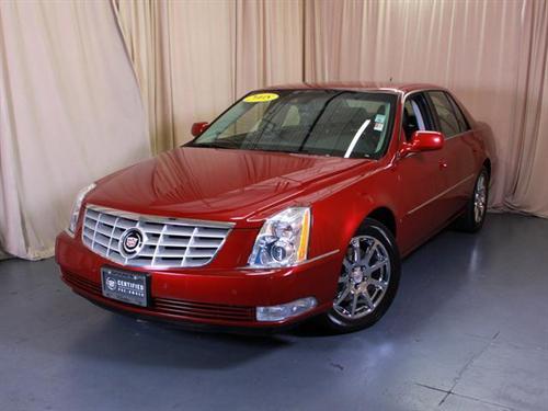 Cadillac DTS XLT Pickup 4D 5 1/2 Ft Other