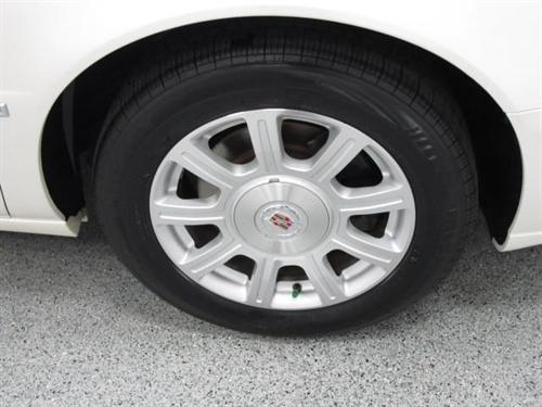 Cadillac DTS 2008 photo 4