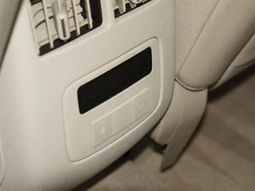 Cadillac DTS 2008 photo 4