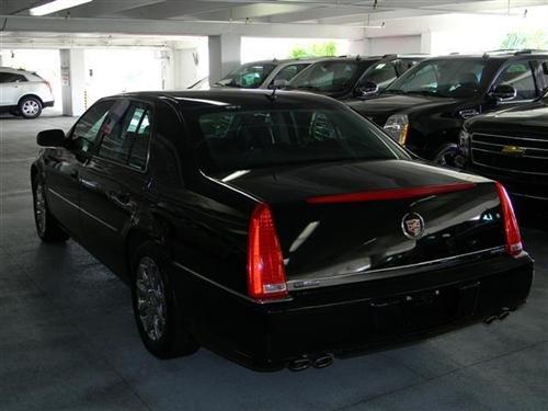 Cadillac DTS 2008 photo 5