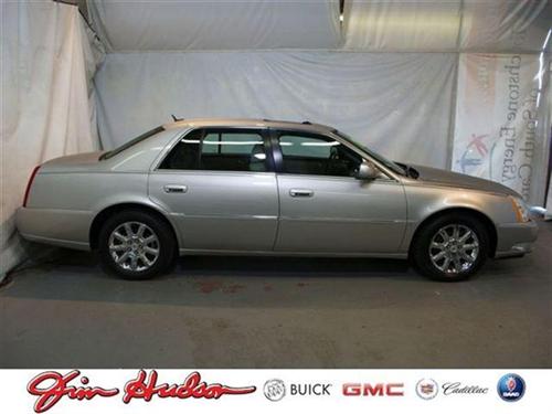 Cadillac DTS 4dr Sdn I4 Manual SE-R Spec V Other