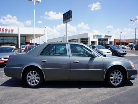 Cadillac DTS 2008 photo 1