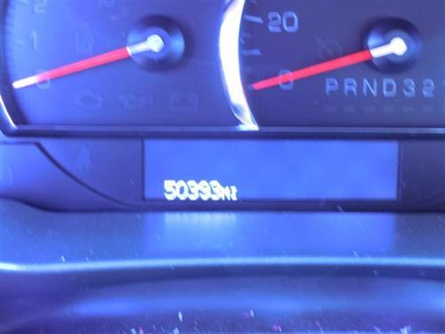 Cadillac DTS 2008 photo 2