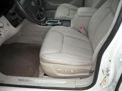 Cadillac DTS 2008 photo 3