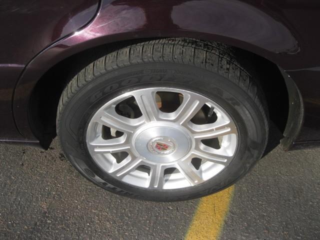 Cadillac DTS 2008 photo 3