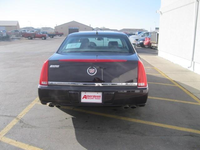 Cadillac DTS 2008 photo 5