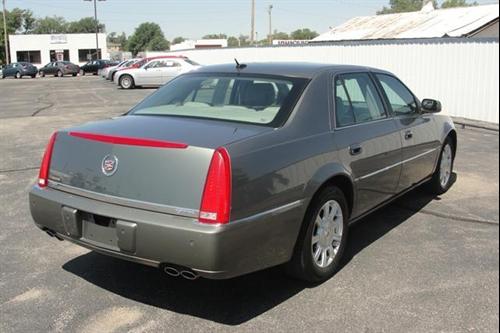 Cadillac DTS 2008 photo 3