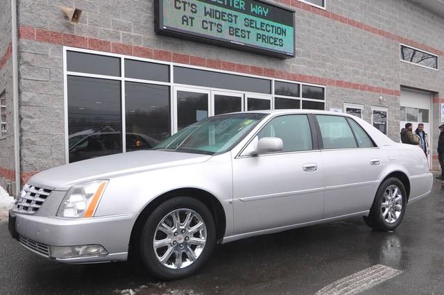 Cadillac DTS 2009 photo 4