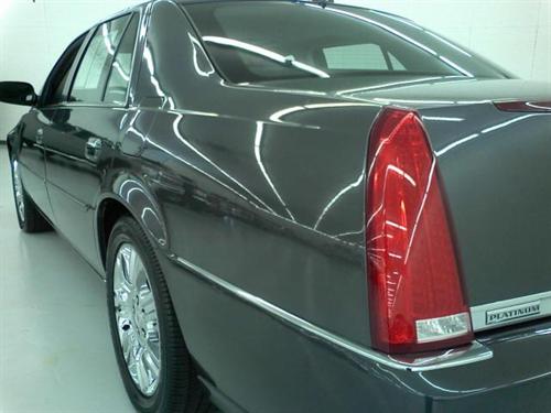 Cadillac DTS XLT Pickup 4D 5 1/2 Ft Other