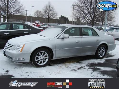 Cadillac DTS XLT Pickup 4D 5 1/2 Ft Other
