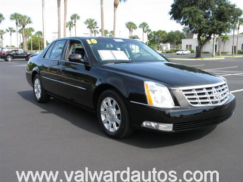 Cadillac DTS 2010 photo 3