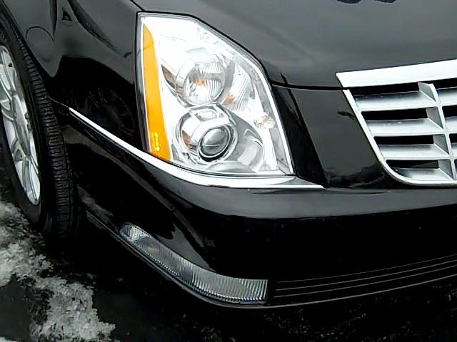 Cadillac DTS 2010 photo 3