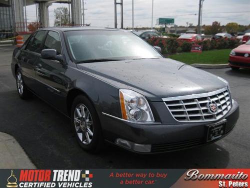 Cadillac DTS 2010 photo 3