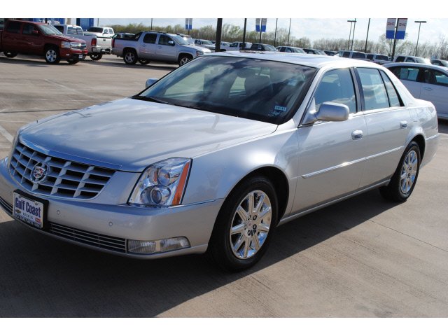 Cadillac DTS Lariat DVD Other