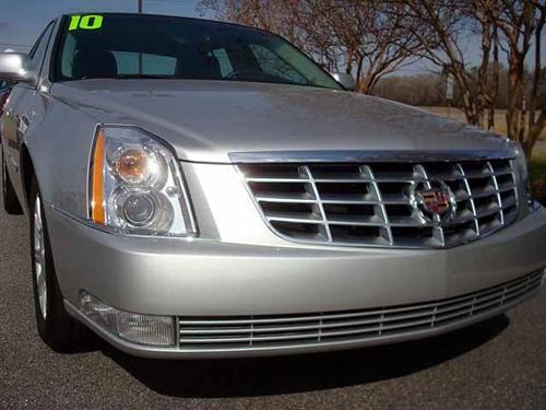 Cadillac DTS XLT Pickup 4D 5 1/2 Ft Other