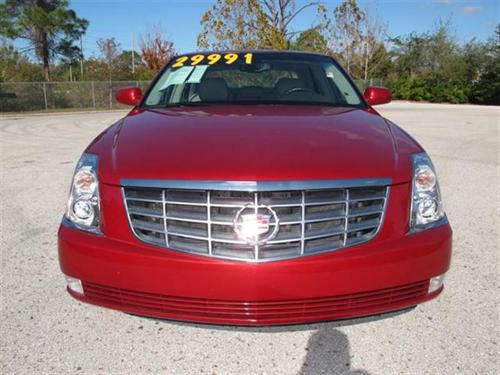 Cadillac DTS XLT Pickup 4D 5 1/2 Ft Other