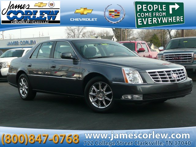 Cadillac DTS XLT Pickup 4D 5 1/2 Ft Other
