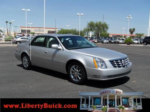 Cadillac DTS XLT Pickup 4D 5 1/2 Ft Other