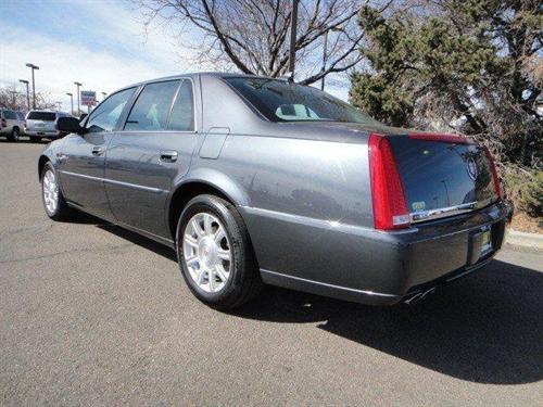 Cadillac DTS XLT Pickup 4D 5 1/2 Ft Other