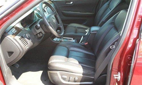 Cadillac DTS 2010 photo 3