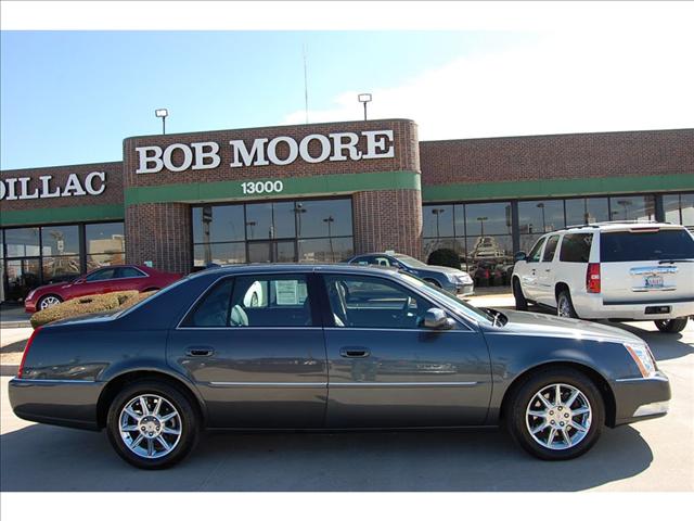 Cadillac DTS 4.2 Engine Coupe Sedan