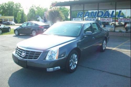 Cadillac DTS 2010 photo 5