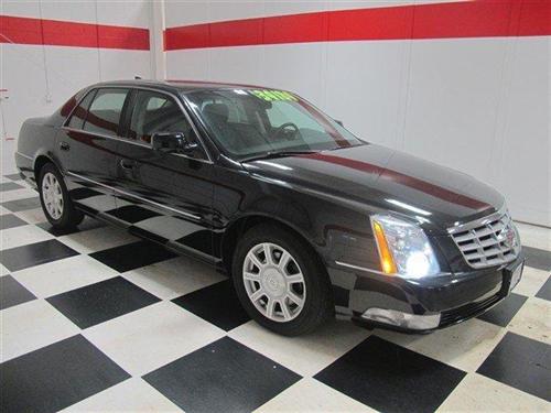 Cadillac DTS 2010 photo 5