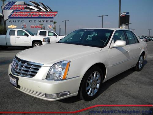 Cadillac DTS XLT Pickup 4D 5 1/2 Ft Other