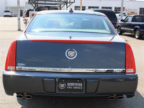 Cadillac DTS 2010 photo 5
