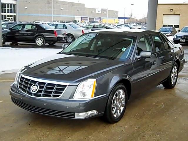 Cadillac DTS FX2 Sport Supercrew Sedan