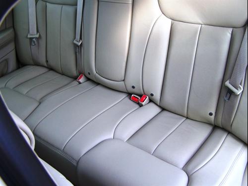 Cadillac DTS 2011 photo 1