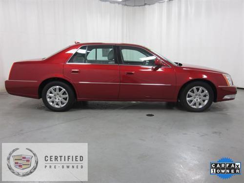 Cadillac DTS 2011 photo 3