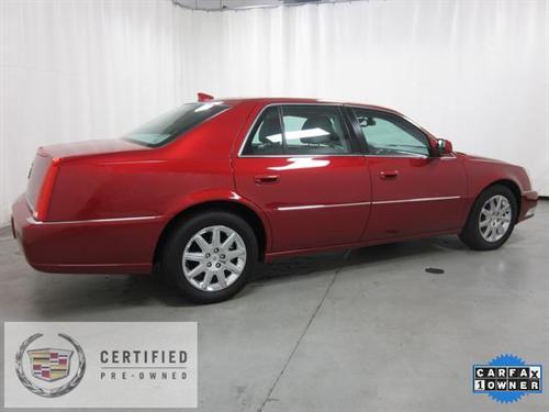 Cadillac DTS 2011 photo 4