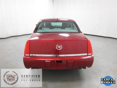Cadillac DTS 2011 photo 5