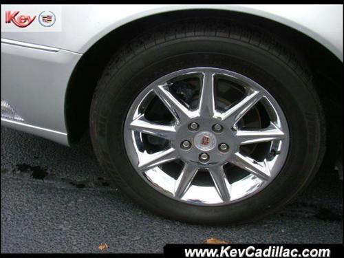 Cadillac DTS 2011 photo 4