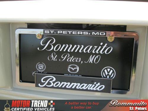 Cadillac DTS 2011 photo 4