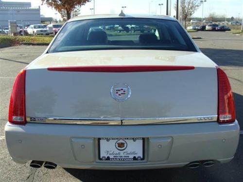 Cadillac DTS SE V6 LTHR Other