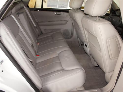 Cadillac DTS 2011 photo 5