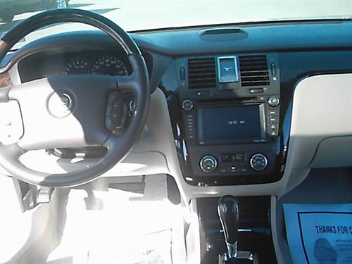 Cadillac DTS 2011 photo 5