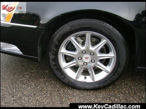 Cadillac DTS 2011 photo 4