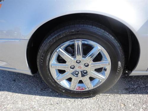 Cadillac DTS 2011 photo 4