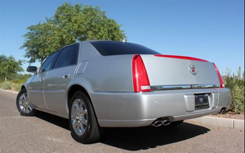 Cadillac DTS 2011 photo 5